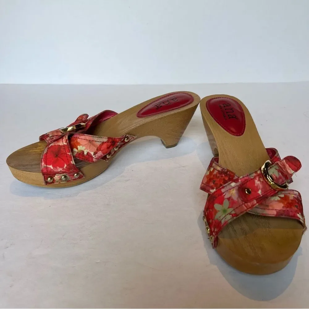 a.n.a. Women's Red Floral Fabric Wedge Sandals Red/Pink multi size 8 1/2M